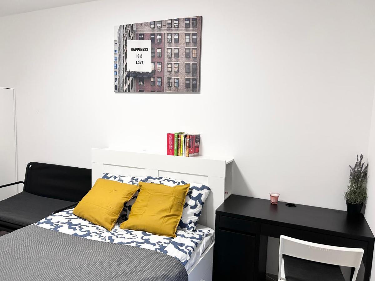 New 2022 Family&Friends Downtown Ac 3Br 2Ba Free Parking Big Balcony Near Metro&Train Station Self Check-In Apt Будапешт Экстерьер фото