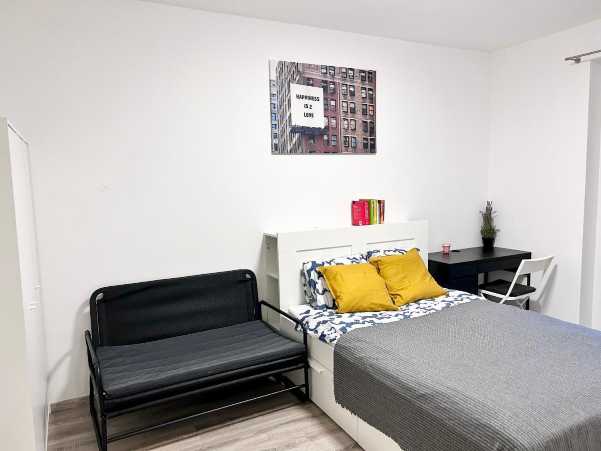 New 2022 Family&Friends Downtown Ac 3Br 2Ba Free Parking Big Balcony Near Metro&Train Station Self Check-In Apt Будапешт Экстерьер фото