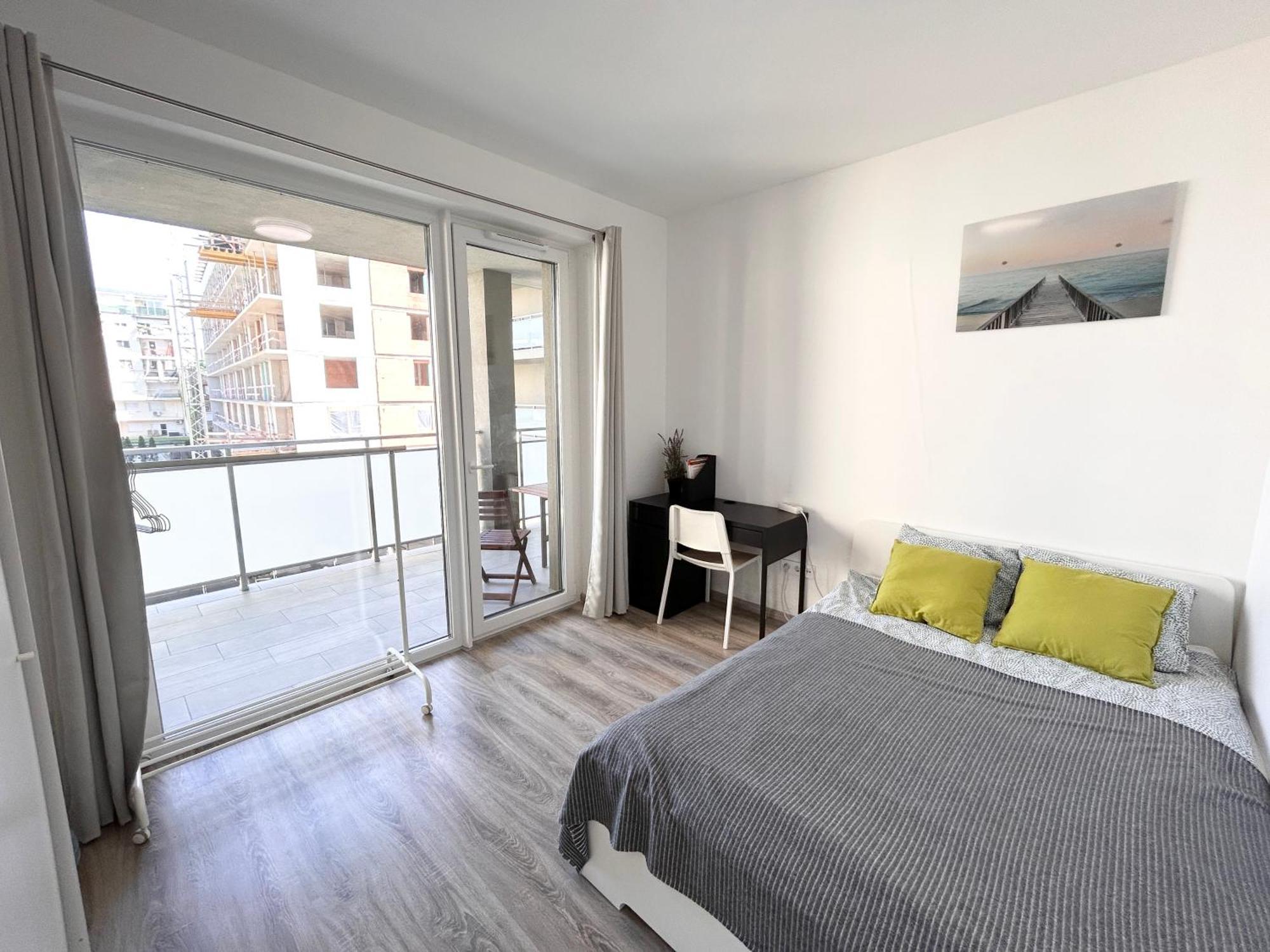 New 2022 Family&Friends Downtown Ac 3Br 2Ba Free Parking Big Balcony Near Metro&Train Station Self Check-In Apt Будапешт Экстерьер фото
