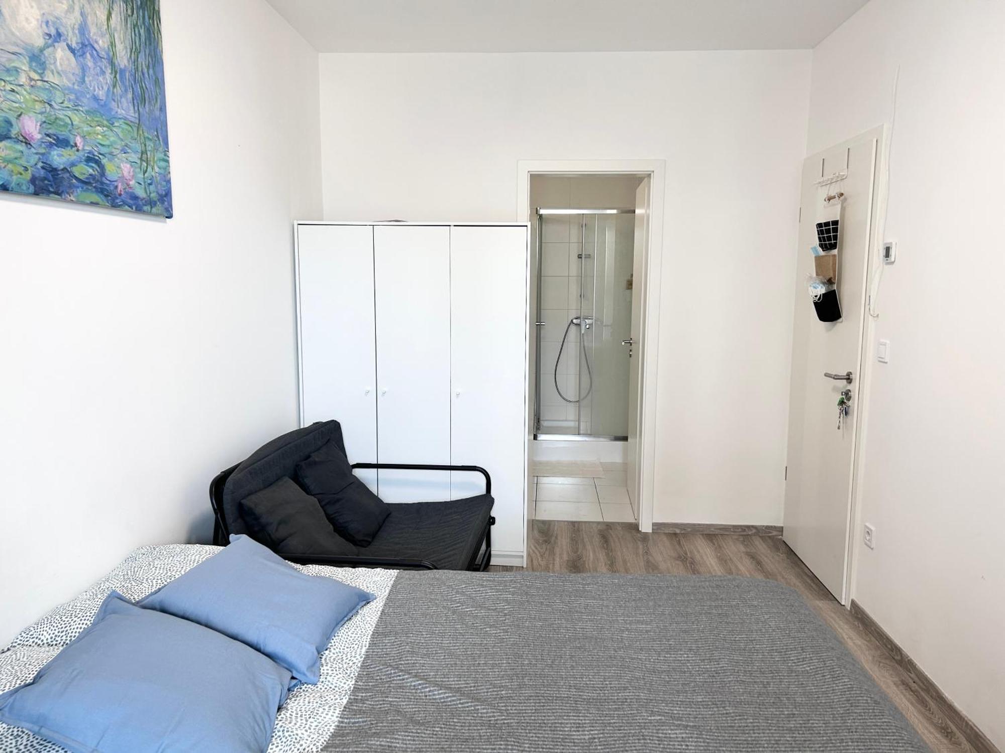 New 2022 Family&Friends Downtown Ac 3Br 2Ba Free Parking Big Balcony Near Metro&Train Station Self Check-In Apt Будапешт Экстерьер фото