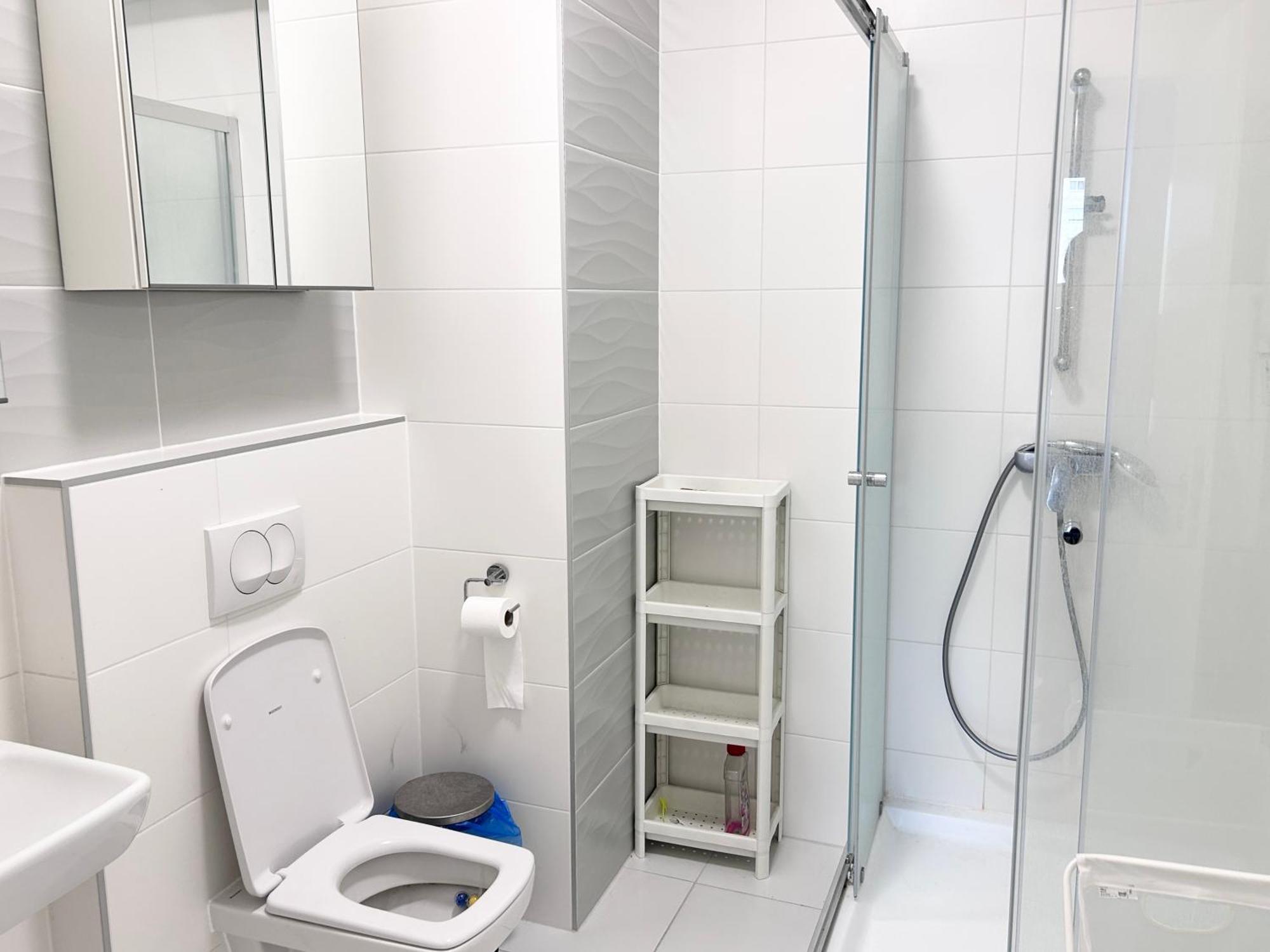 New 2022 Family&Friends Downtown Ac 3Br 2Ba Free Parking Big Balcony Near Metro&Train Station Self Check-In Apt Будапешт Экстерьер фото